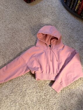 Cropped Boxraw Pink Hoodie with Drawstring